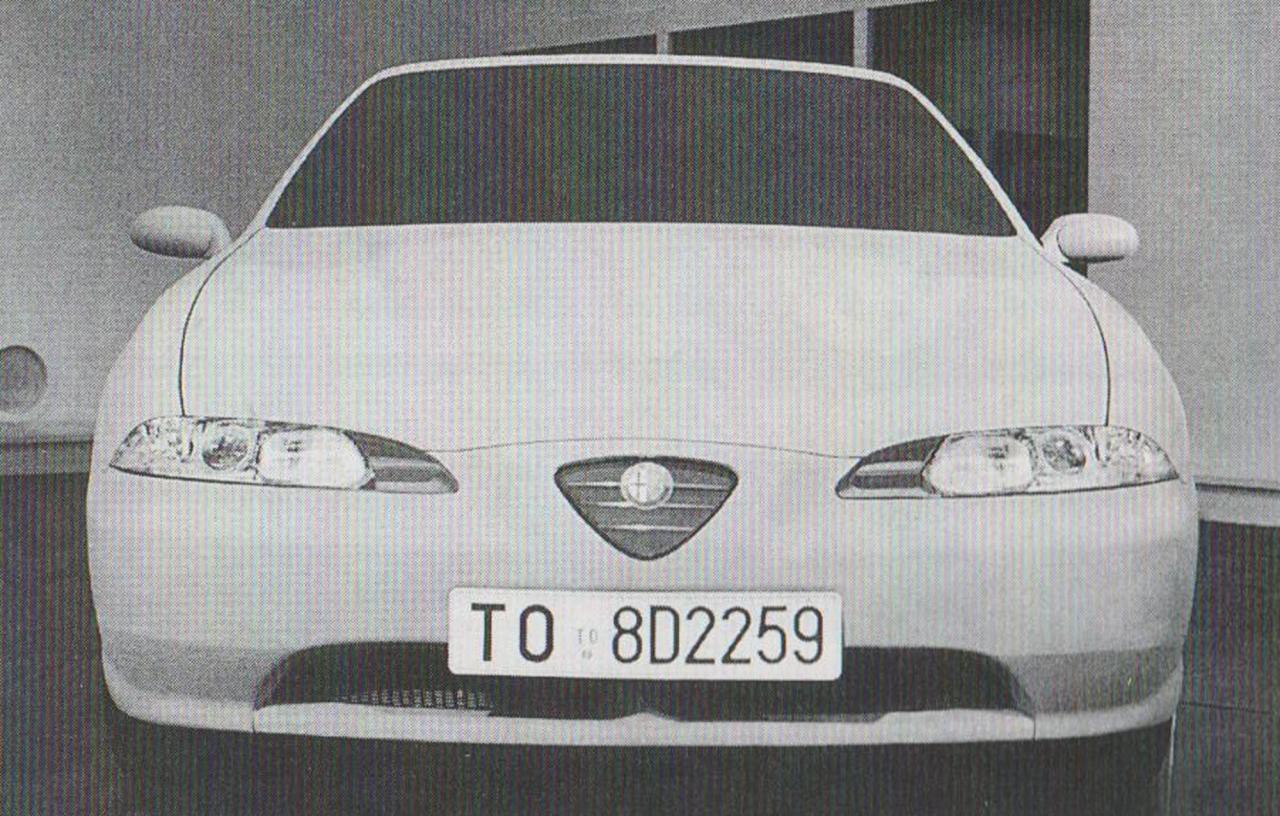 Bertone 936 1993-5 frontale.jpg