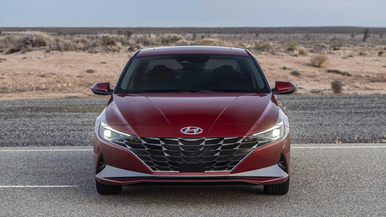 2021-hyundai-elantra (2).jpg