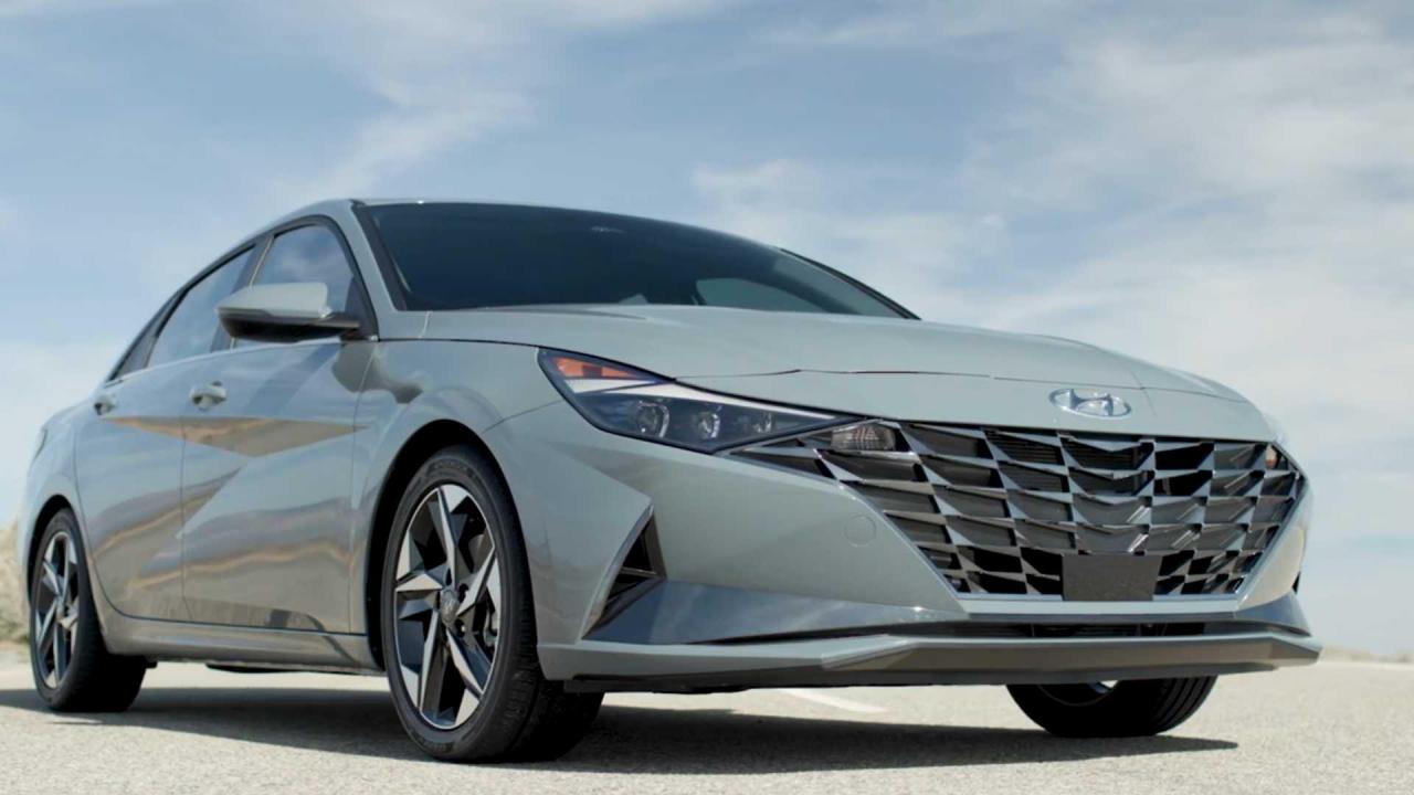 2021-hyundai-elantra-hybrid.jpg