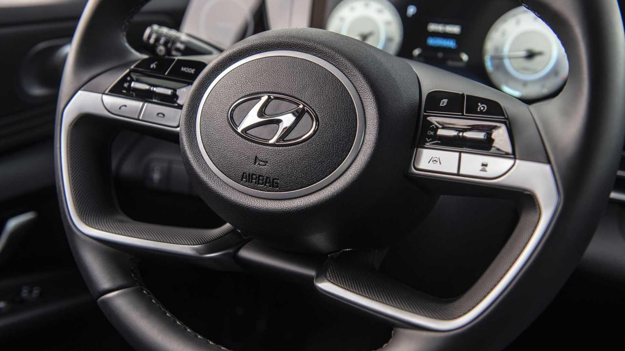 2021-hyundai-elantra (13).jpg
