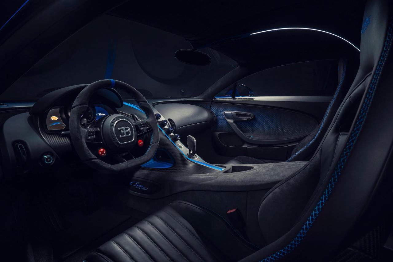 Bugatti-Chiron-Pur-Sport-15.jpg