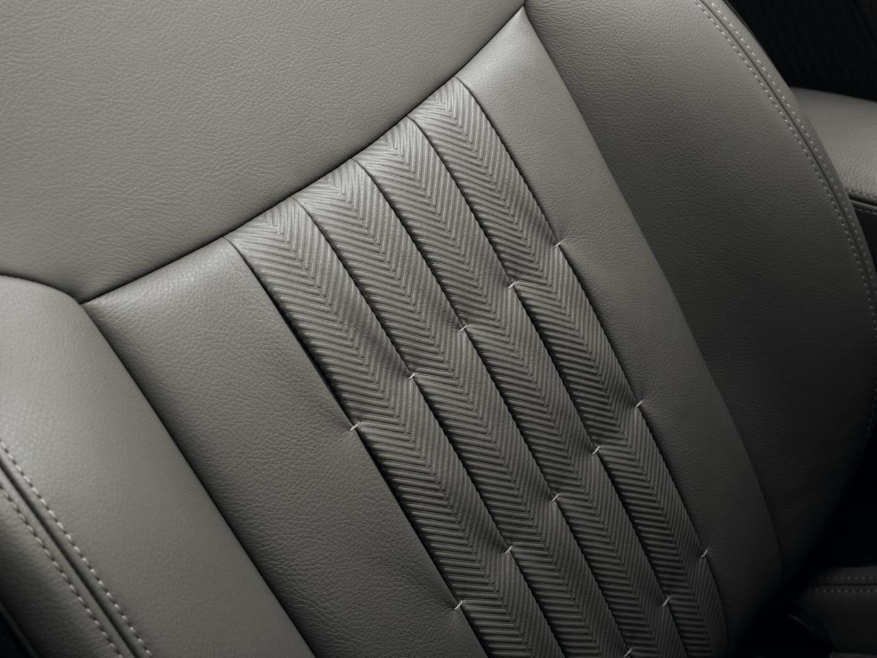 Fiat-500e-Giorgio-Armani-11.jpg