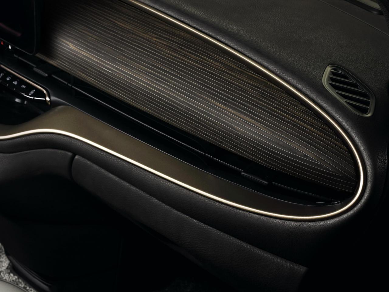 Fiat-500e-Giorgio-Armani-8.jpg