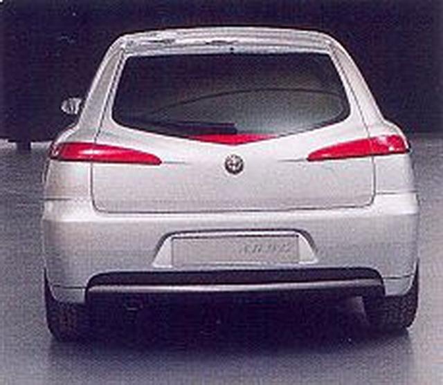 conceptcar.ee-alfa-romeo-147-prototype-04.jpg.9d95ba23cc63ddb1cbe9141fac5e8d27.jpg