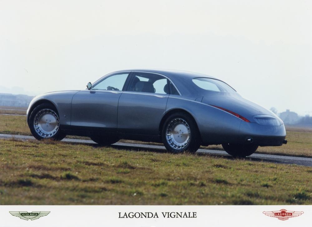 lagonda_vignale_2.jpg.06a0fac8d03af642513c6dfbc6a96151.jpg