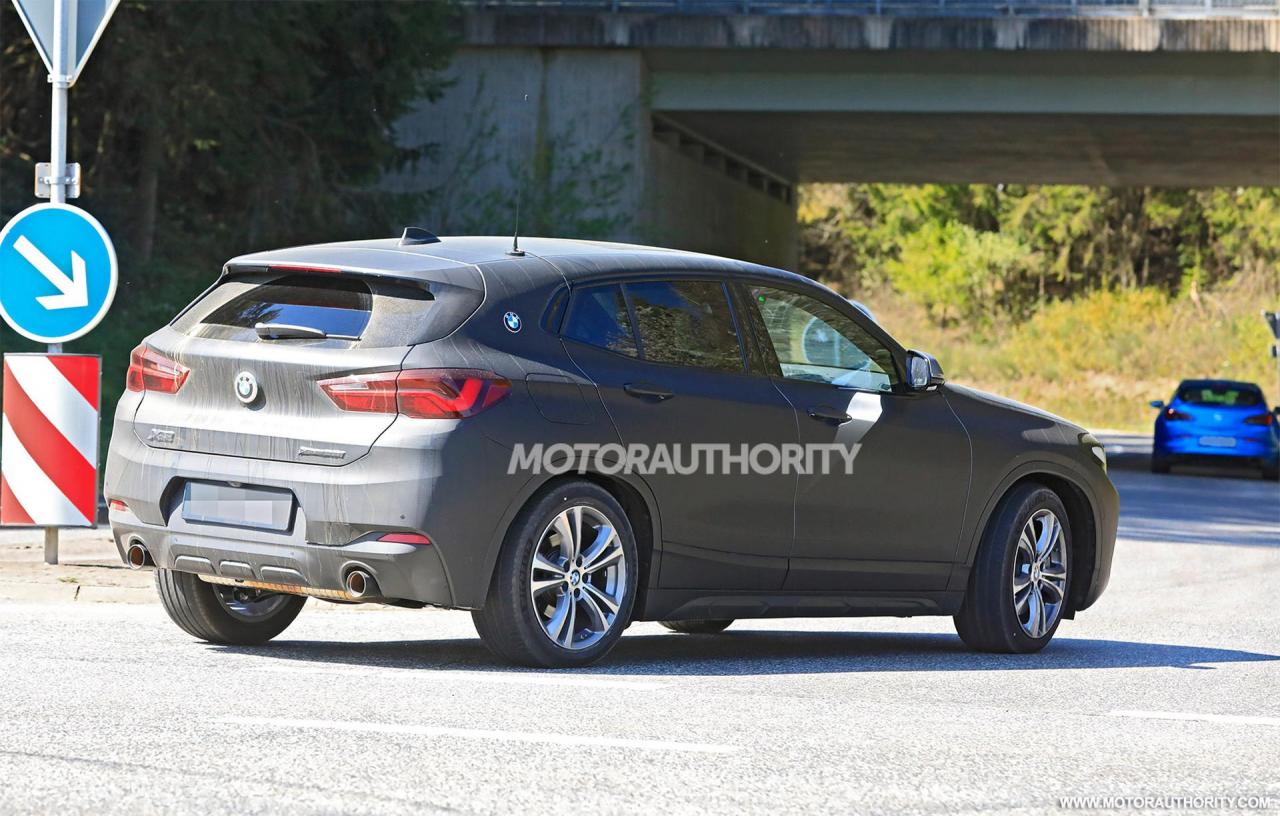 2022-bmw-x2-facelift-spy-shots--photo-credits-baldauf-sb-medien_100745492_h.jpg