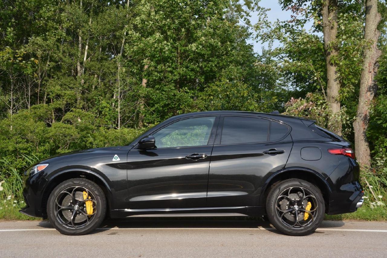 Alfa-Romeo-Stelvio-QV-2.jpg