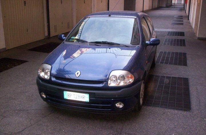 Clio.jpg.443439f940bcd722192272fa38755e46.jpg