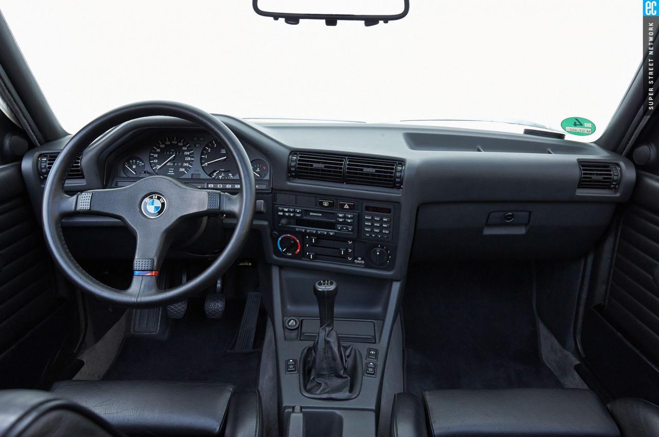 bmw-e30-6.thumb.jpg.3f14352a89f250eab0ccdd14cc010c00.jpg