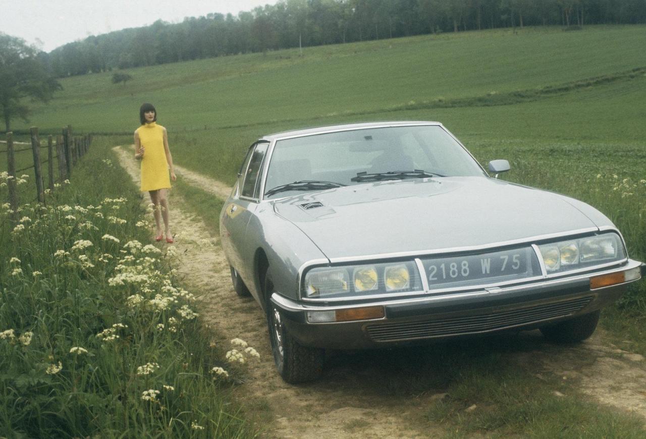 citroen-sm_09.thumb.jpg.7f6a093e20e457ae261b9d4774ad8342.jpg