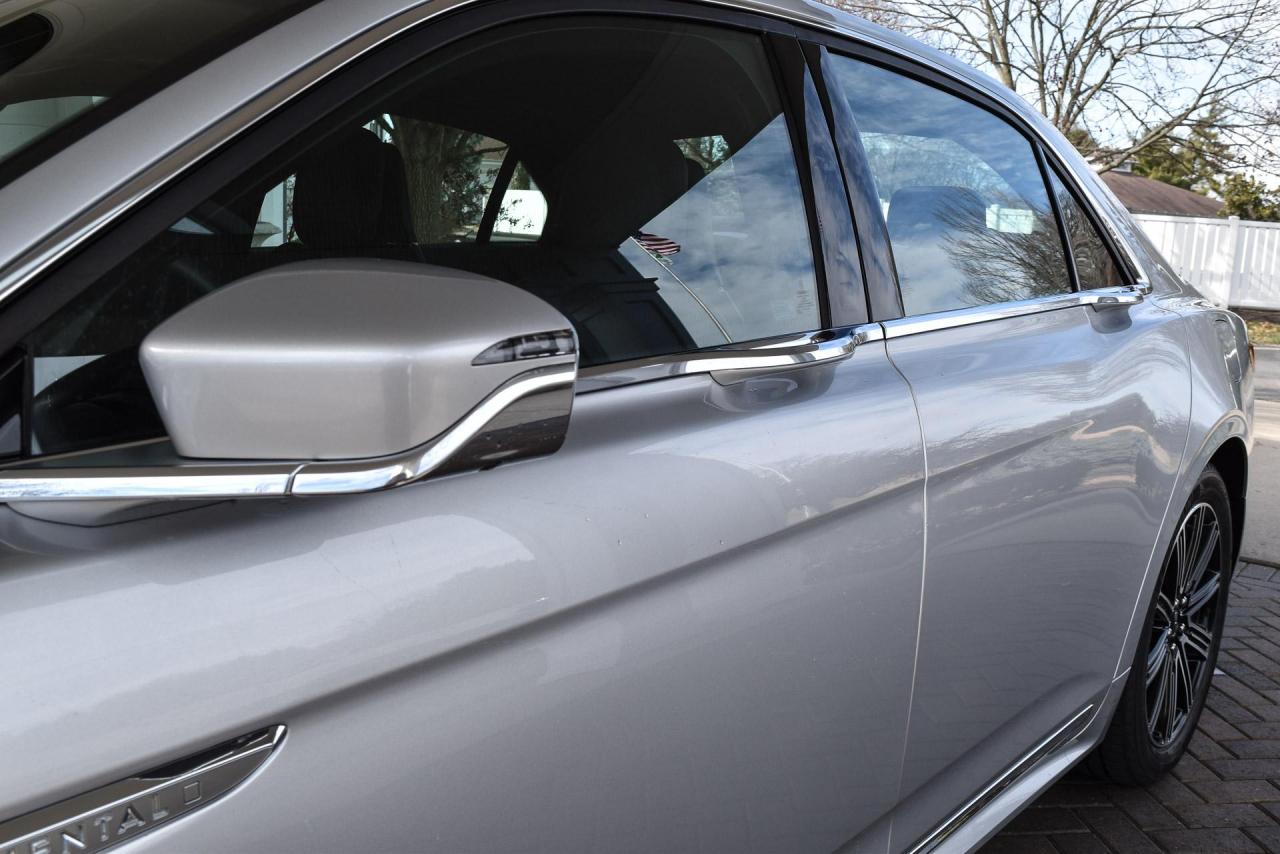 lincoln_continental_5.thumb.jpg.846a076f23baf892c2115b80c8edc19a.jpg