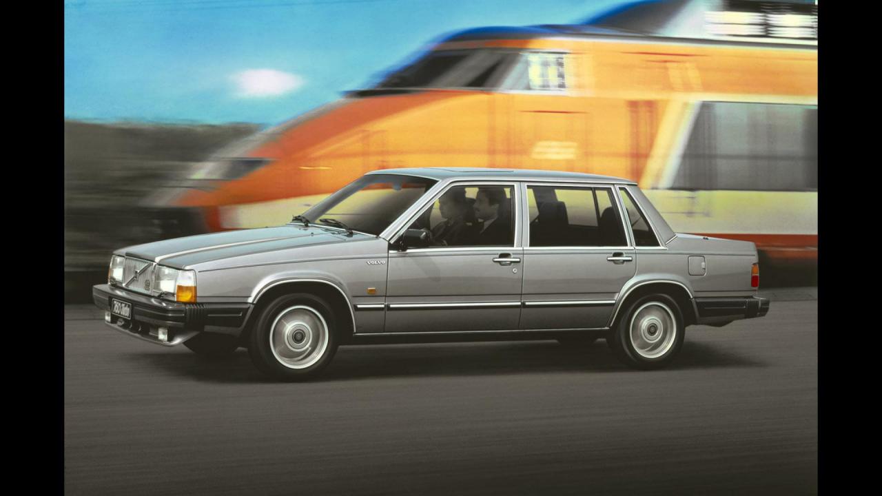 trentanni-di-volvo-760.thumb.jpg.3ecce7fd043b5ec8d25b8a863048925a.jpg