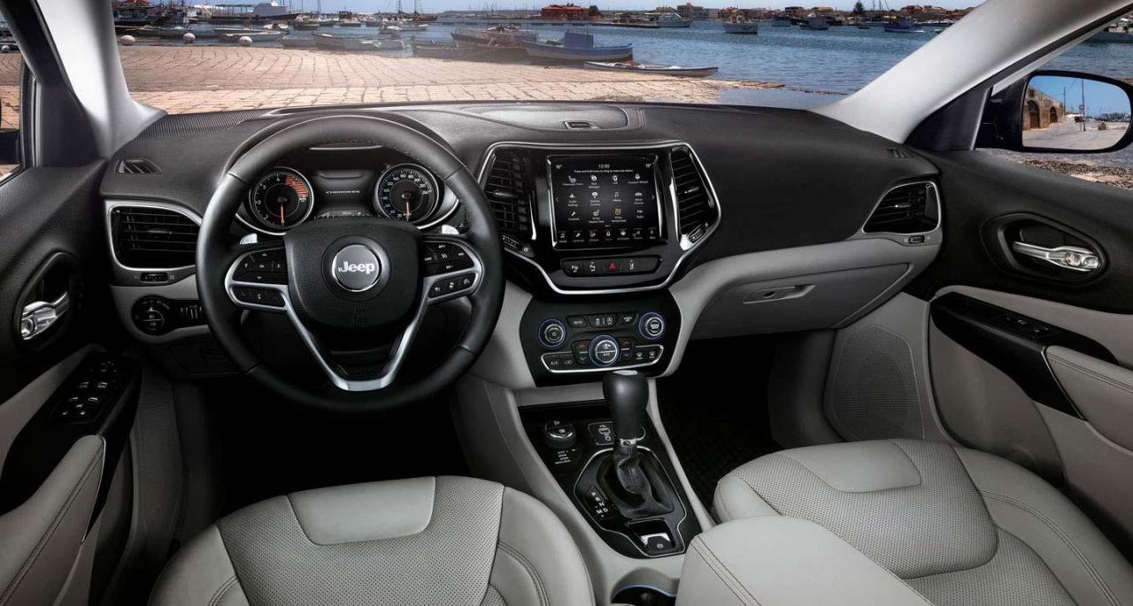 19-Jeep-Cherokee-Interior-1440x700.thumb.jpg.8b84c3380eb146bb2550a30747d720d9.jpg