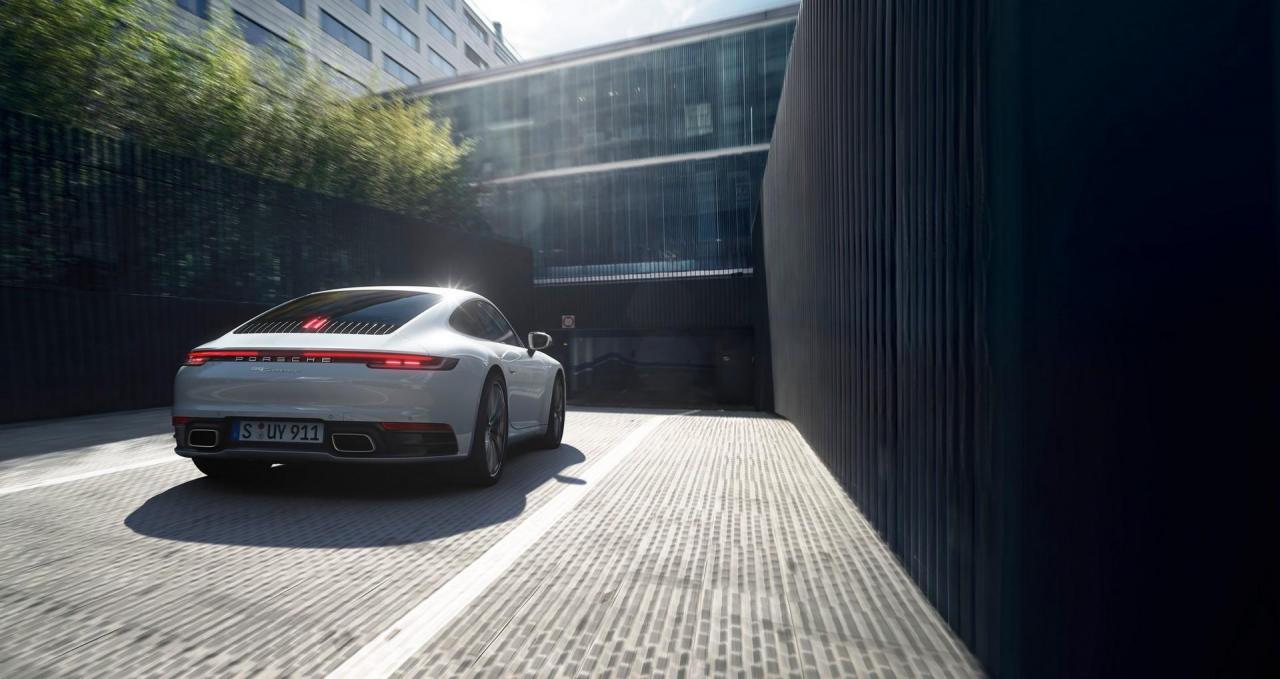 659043a4-2020-porsche-911-carrera-4-cabriolet-4.jpg