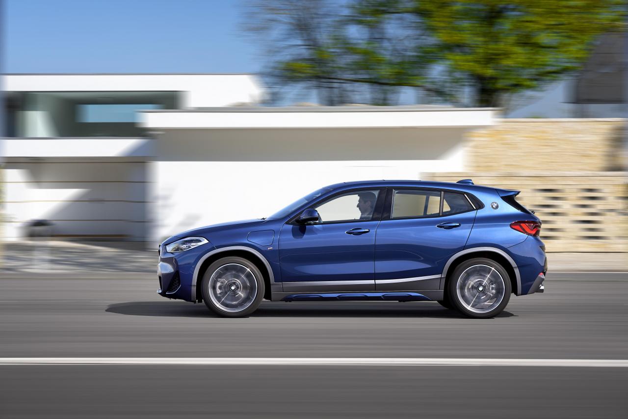 P90389809_highRes_the-new-bmw-x2-xdriv.thumb.jpg.8c440767d4808e47869bcd0c71120feb.jpg