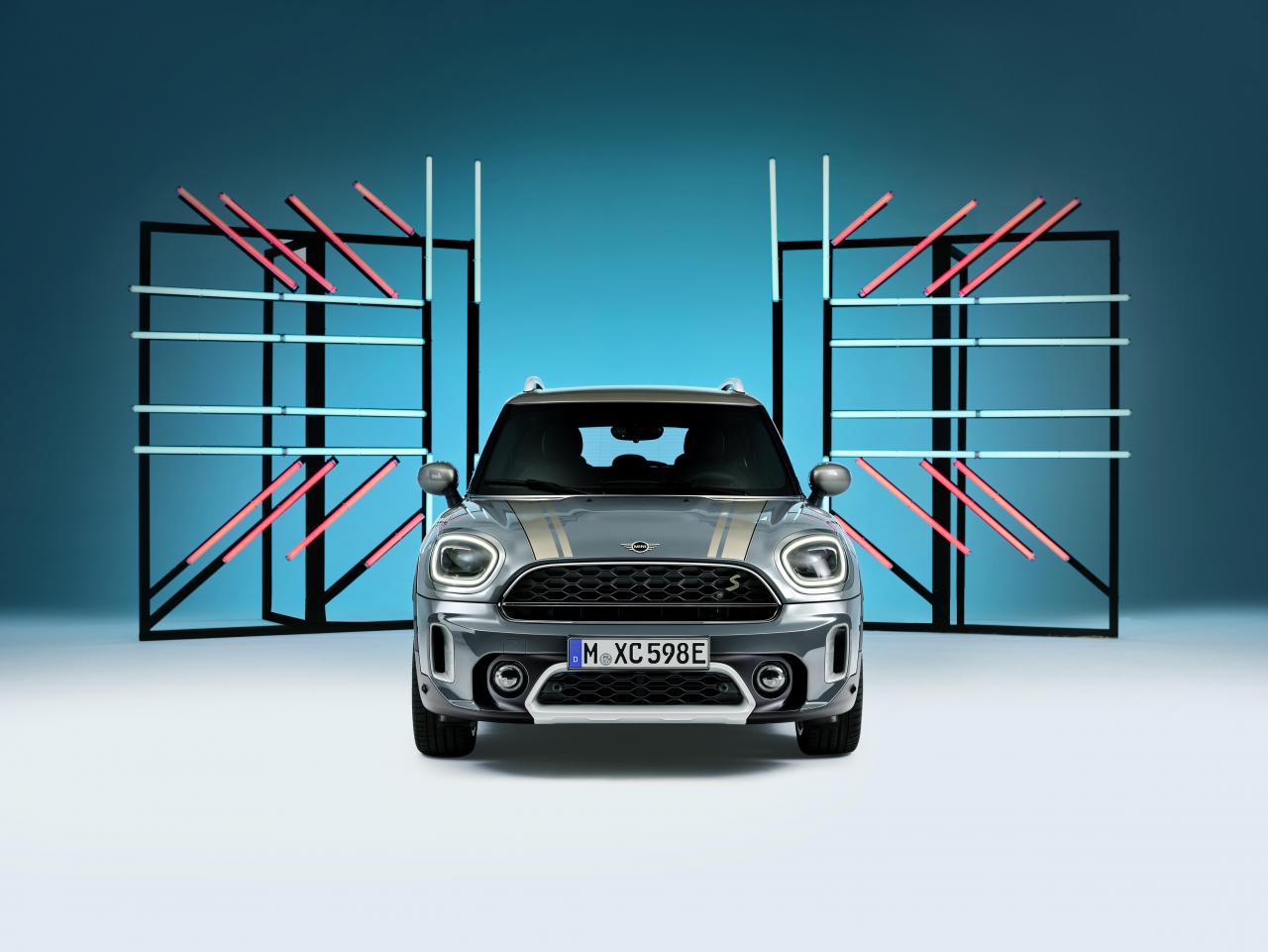 P90390322_highRes_mini-countryman-desi.thumb.jpg.bee688129b328e2b2c42516d7dcd0737.jpg