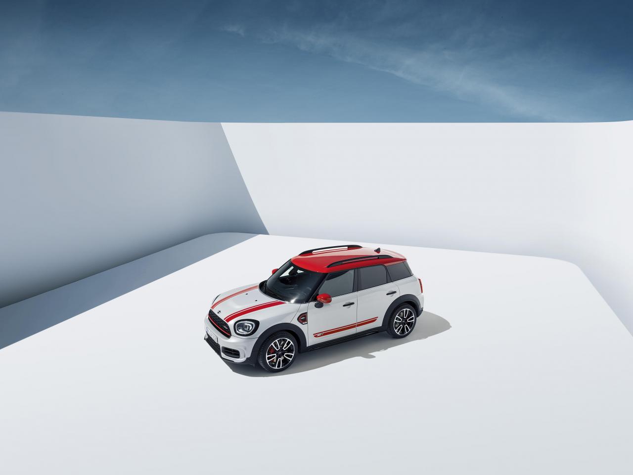 P90390343_highRes_mini-countryman-neut.thumb.jpg.21bf08d956df802ff99e34a1a342cdcc.jpg