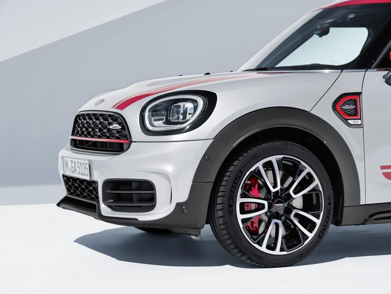 P90390352_highRes_mini-countryman-neut.thumb.jpg.3509d8d982716cb85c9bc3b7018ff457.jpg