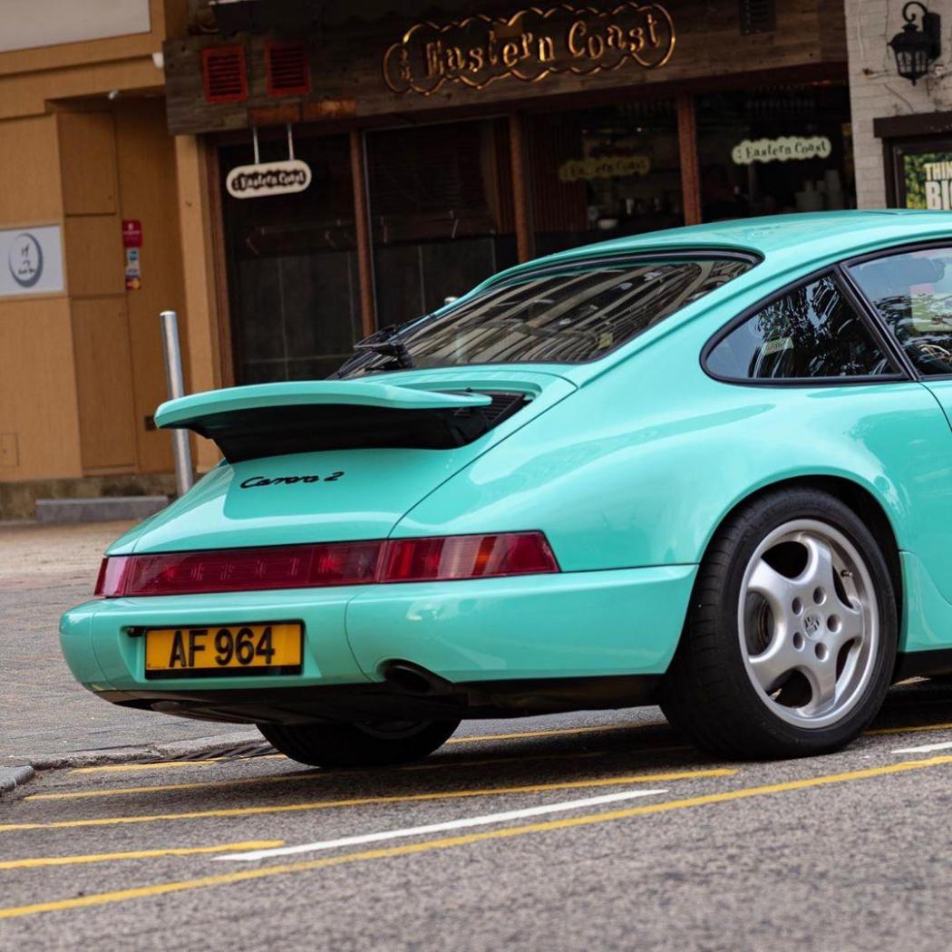 Porsche_911_964_spoiler.thumb.jpg.f5cec4a4fbb3a7a60f9b5c5704558212.jpg