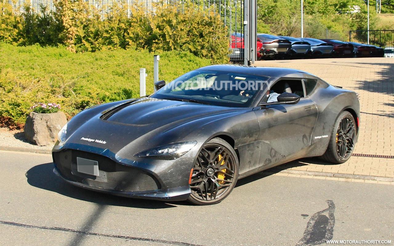 aston-martin-dbs-gt-zagato-spy-shots--photo-credits-baldauf-sb-medien_100746674_h.jpg