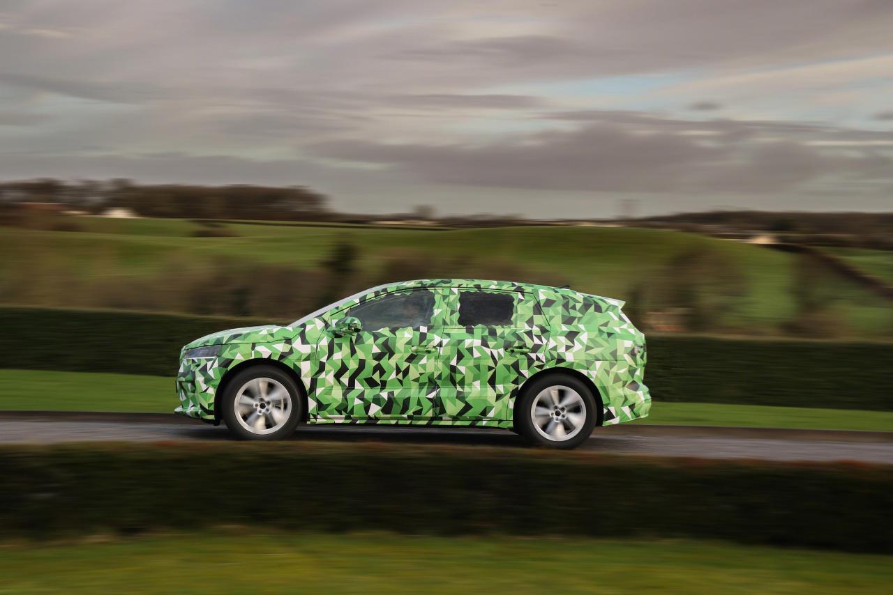 skoda-enyaq-covered-drive-13.thumb.jpg.800fb7c309aae58ce19e63608cfd6567.jpg