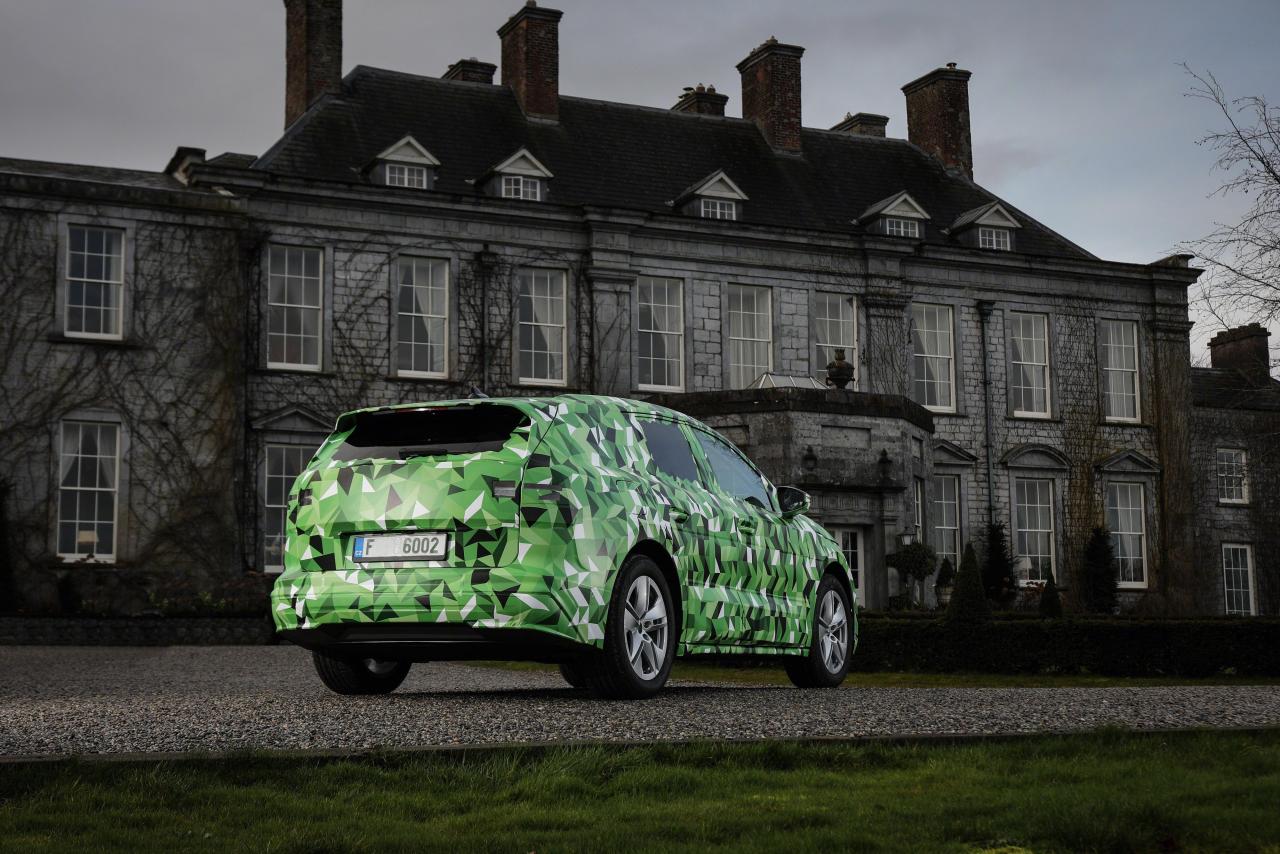 skoda-enyaq-covered-drive-4.thumb.jpg.c57ccadebbbbf673e21ac973fad7b89d.jpg
