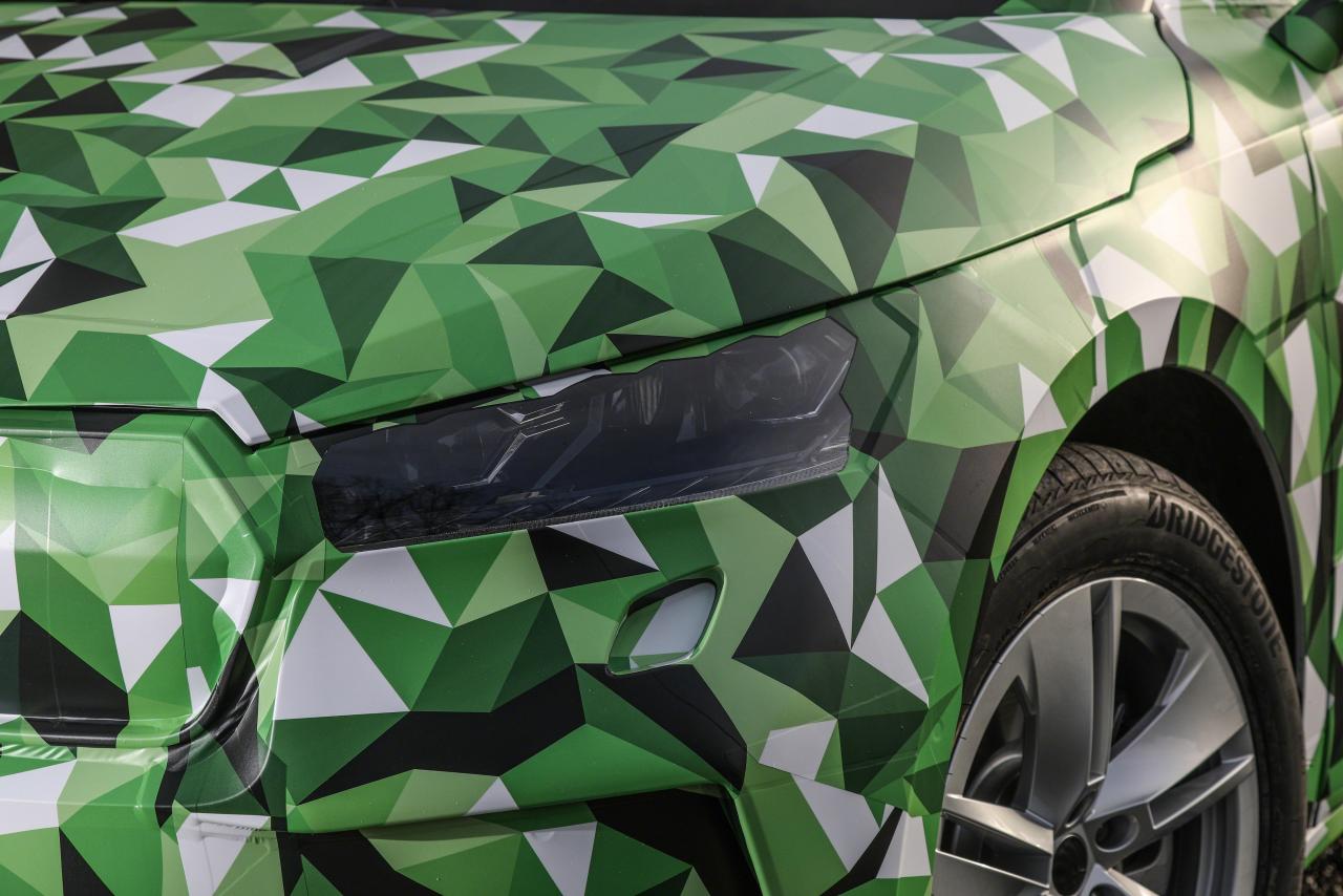 skoda-enyaq-covered-drive-7.thumb.jpg.a5034c490861977f19f485e0851ef8bc.jpg