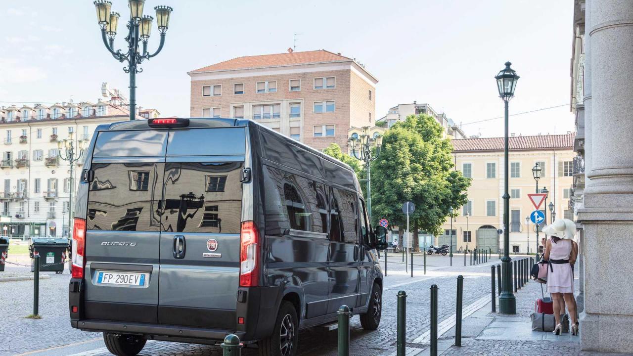 1613899613_fiat-e-ducato(7).thumb.jpg.628226bc631b1db8225db85e7c2f5505.jpg