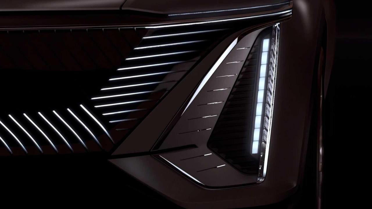 cadillac-lyriq-teaser-screenshot (3).jpg