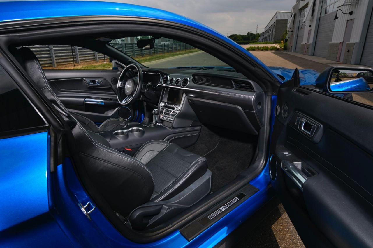 2021-Ford-Mustang-Mach-1-21.jpg