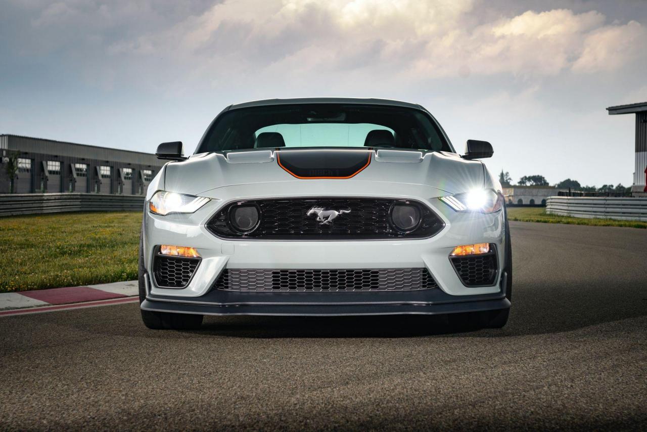 2021-Ford-Mustang-Mach-1-24.jpg