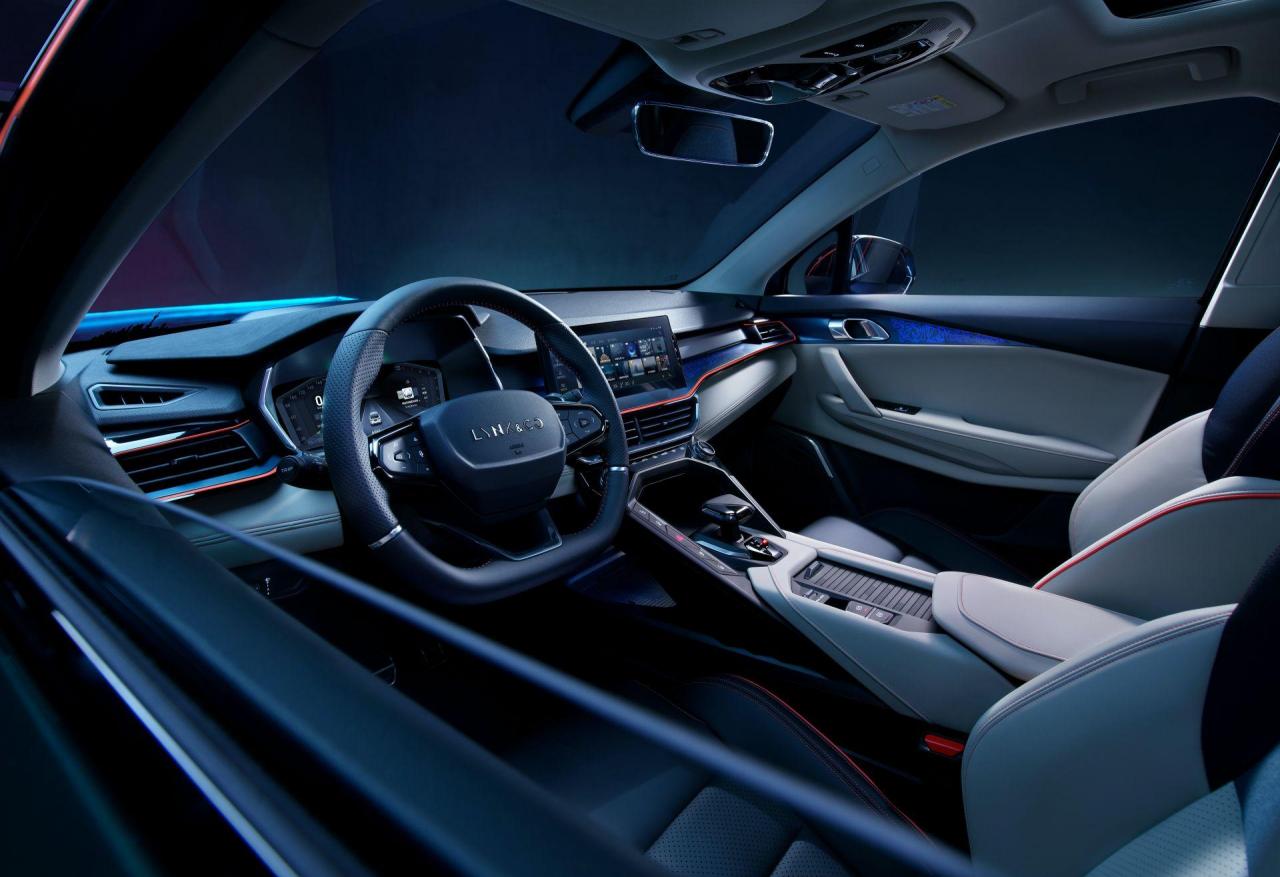 2021-Lynk-Co-06-China-spec-18.thumb.jpg.b669aed5159af9c29aa984a0c61f2fcd.jpg