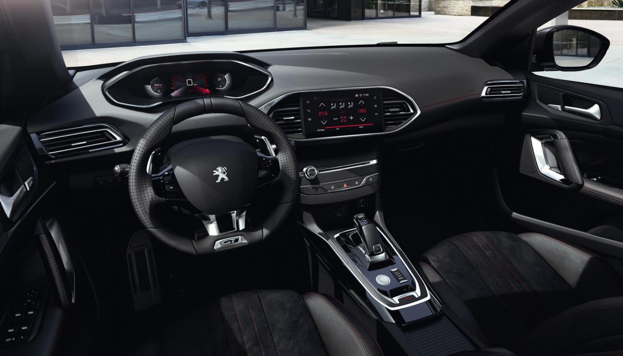 2021-peugeot-308-21.jpg