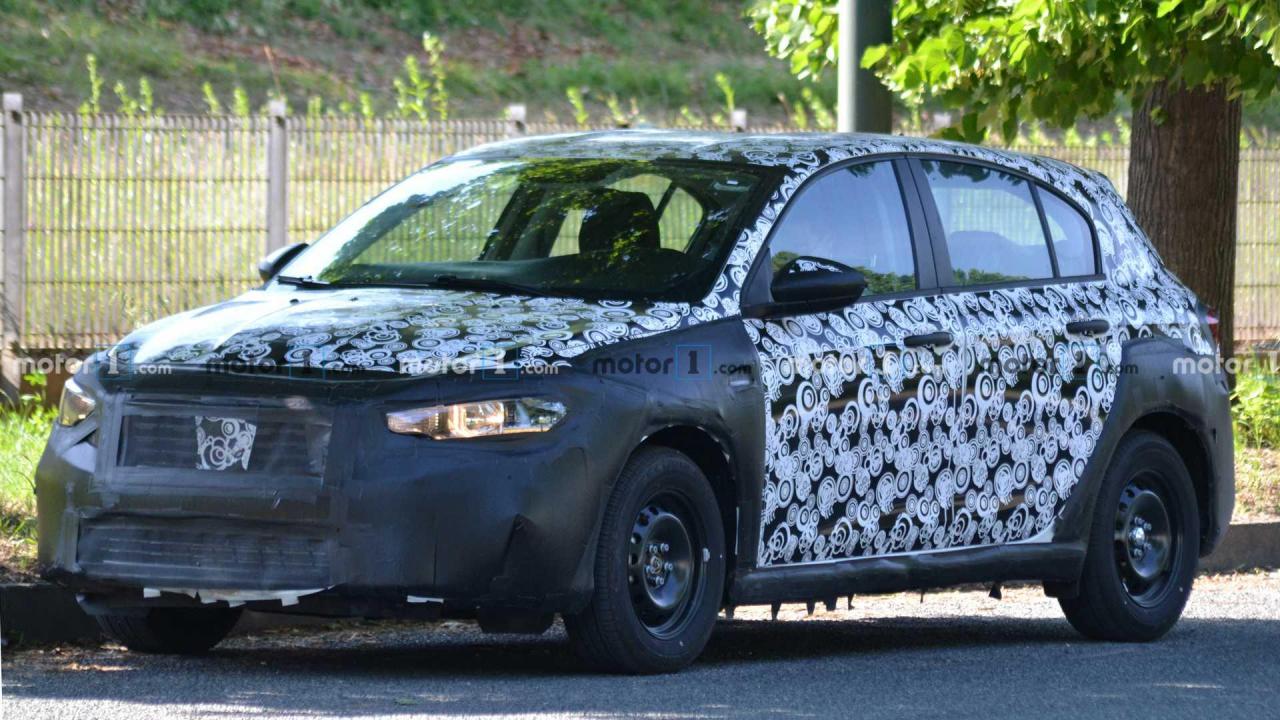 245033058_fiat-tipo-cross-spy-photo(1).thumb.jpg.d87a50f02b77c636bd2be52a8a1db522.jpg