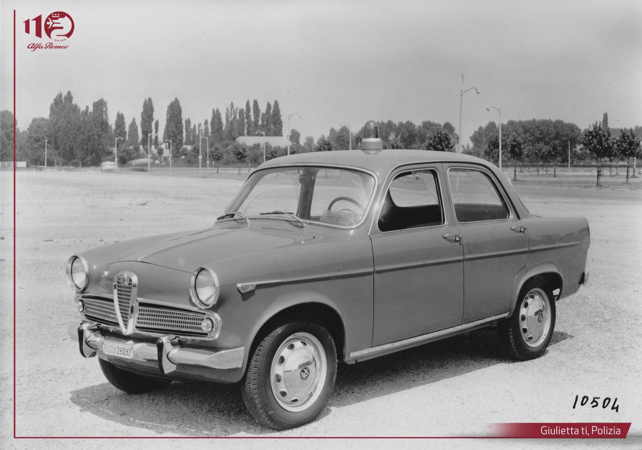 957171420_Giulietta-ti-Polizia.thumb.jpg.2cfc2e517739b894bd55c464ce5227a9.jpg