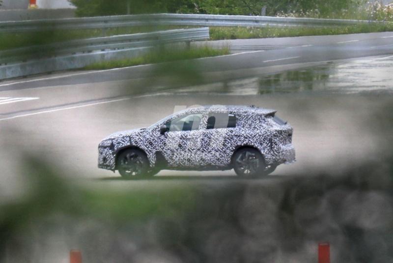 nissan14.jpg.addbb2591ddda7fb37bf482e142ad8bf.jpg