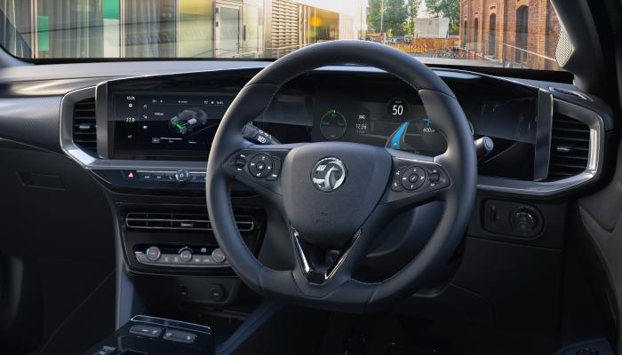 vauxha13.jpg.2e5b2756e0ab56843b39a8d2c3760820.jpg