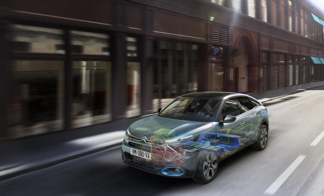 2020-citroen-c4-unveiled-officially-33.jpg