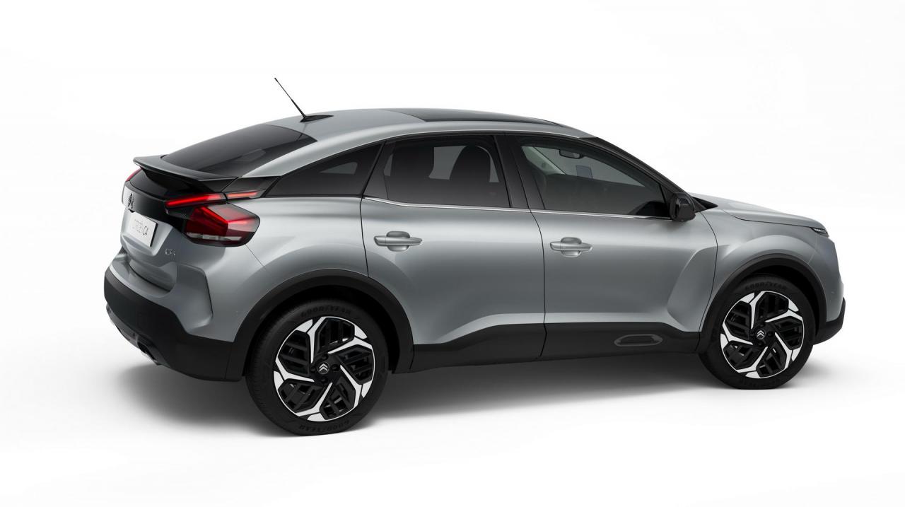 2020-citroen-c4-unveiled-officially-73.jpg