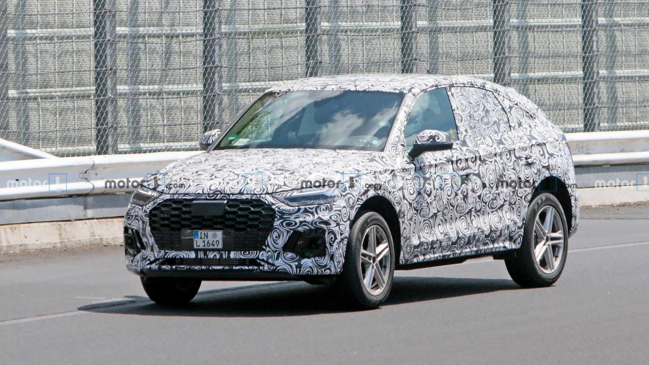 2021-audi-q5-sportback-front-quarter-view-spy-photo.jpg