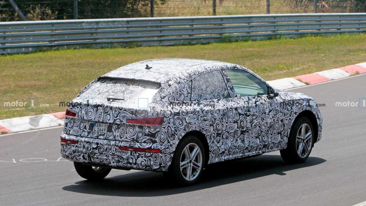 2021-audi-q5-sportback-spy-photo-rear-quarter-view.jpg