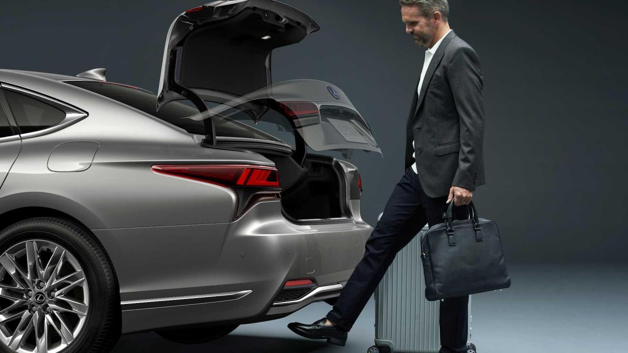 2021-lexus-ls-facelift (12).jpg