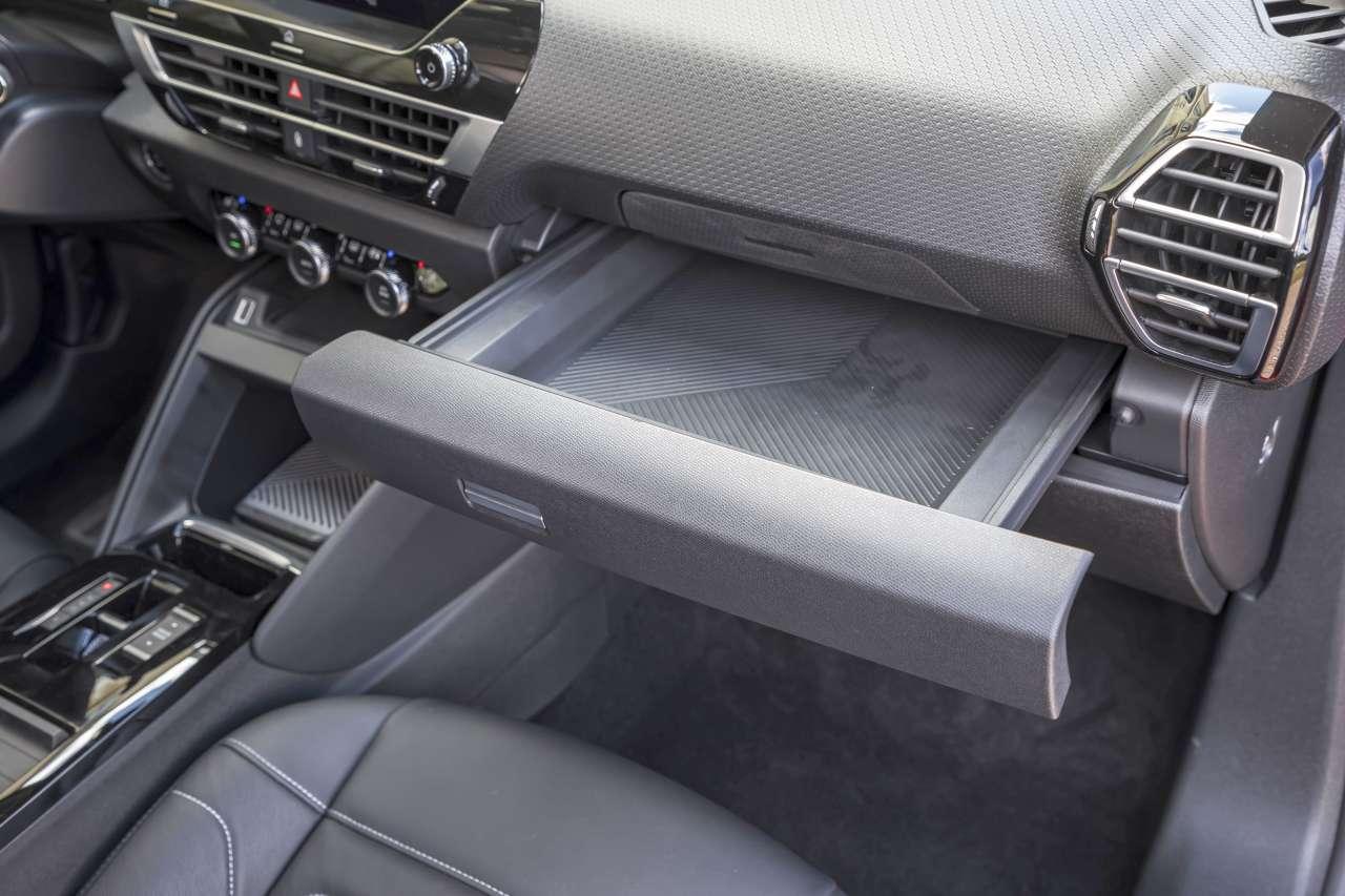 citroen-c4-2020-16_1.jpg.bd381d764af6e890f1e98c9018d6a0d9.jpg