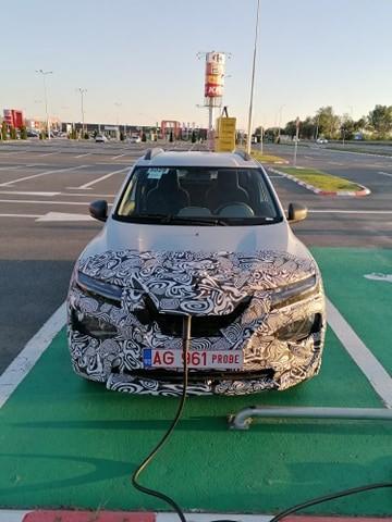 eu-s-cheapest-ev-dacia-spring-mule-charges-in-romania-ahead-of-2021-launch_5.jpg.ea3824ee2938ee4dbeda5b9e245212d2.jpg