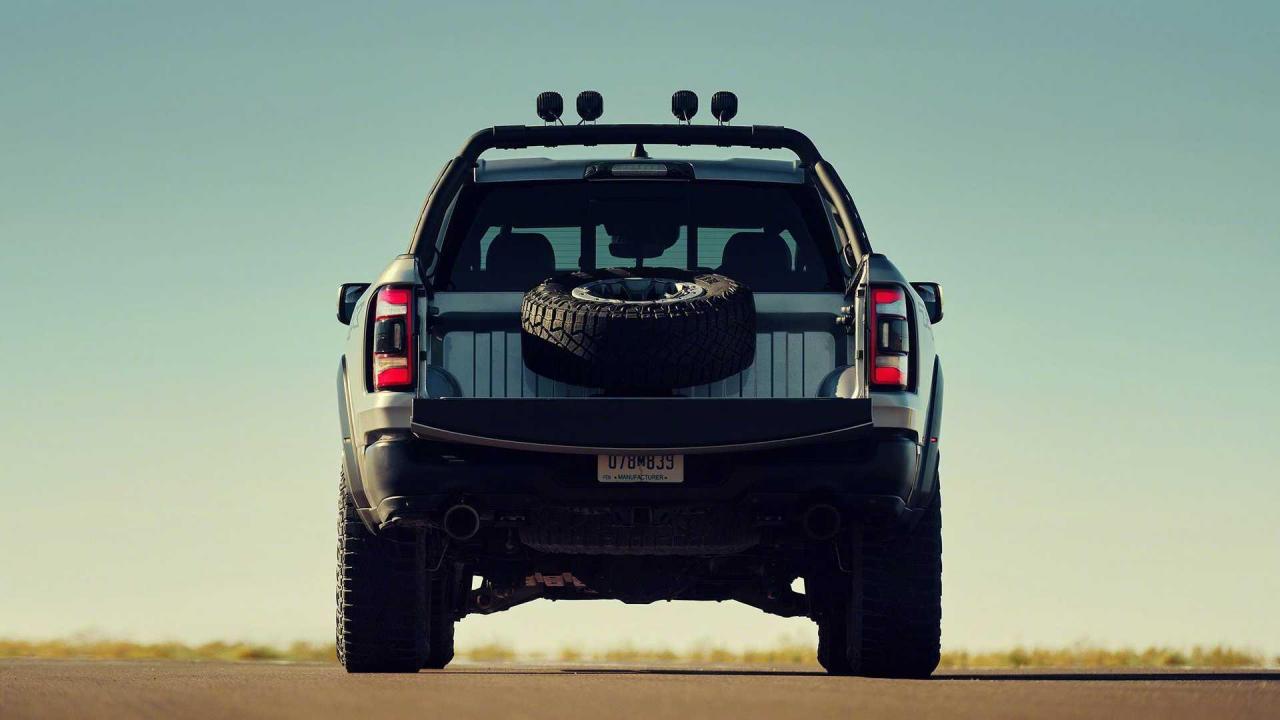 2021-ram-1500-trx (10).jpg