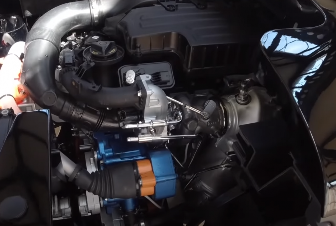 jeep renegade ibrida moto generatore anteriore (2).png
