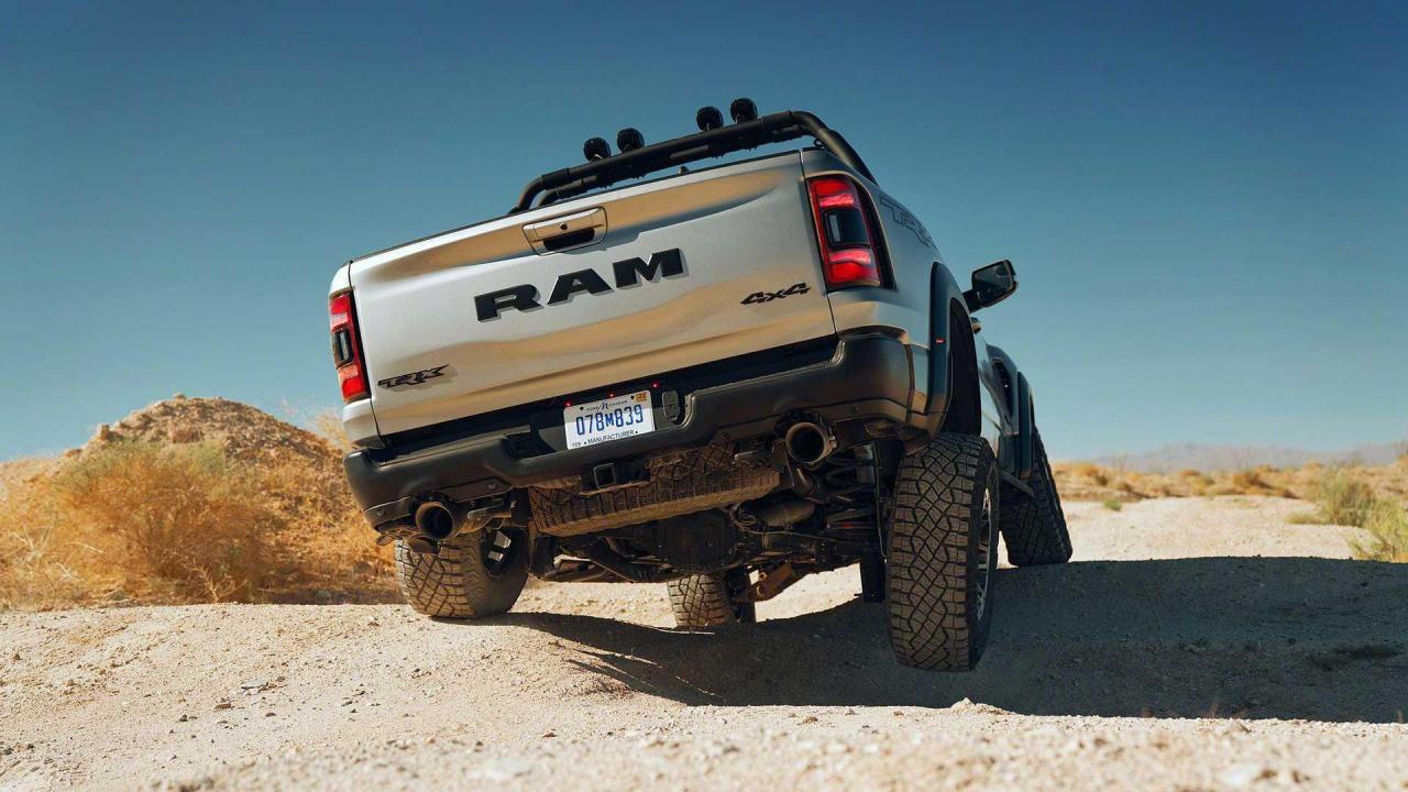 2021-ram-1500-trx (13).jpg