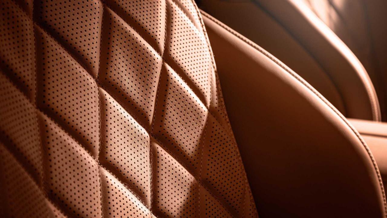 2021-mercedes-benz-s-class-interior-details.jpg