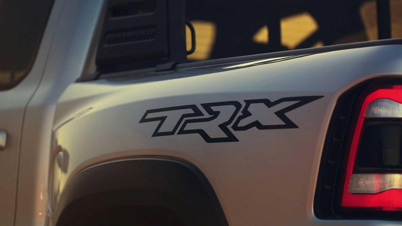 2021-ram-1500-trx (19).jpg