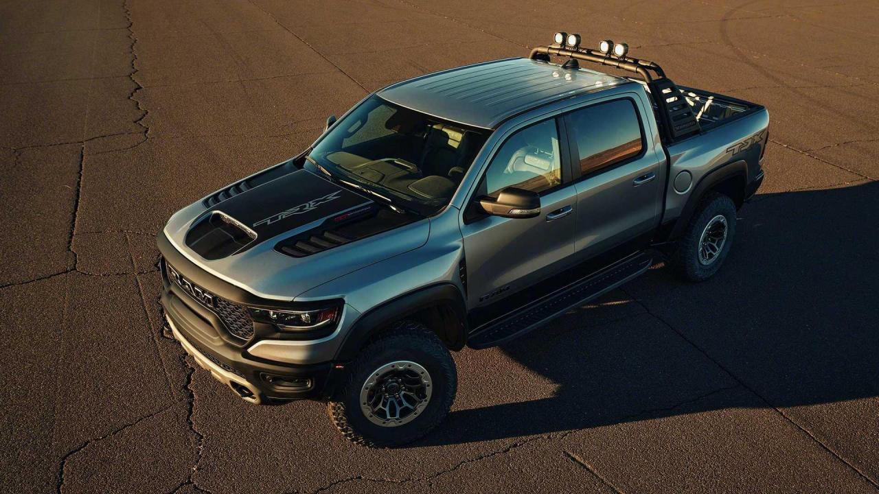 2021-ram-1500-trx (7).jpg